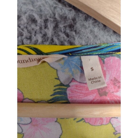 Soft Surroundings Parrot Print Crop Top Yellow Floral Boho Festival Top Small - Picture 6 of 9